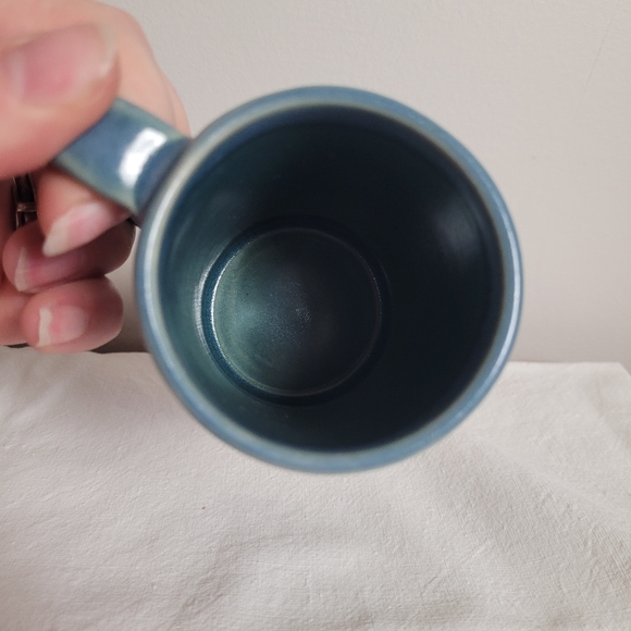 Handcrafted blue ceramic mug - Picture 8 of 8